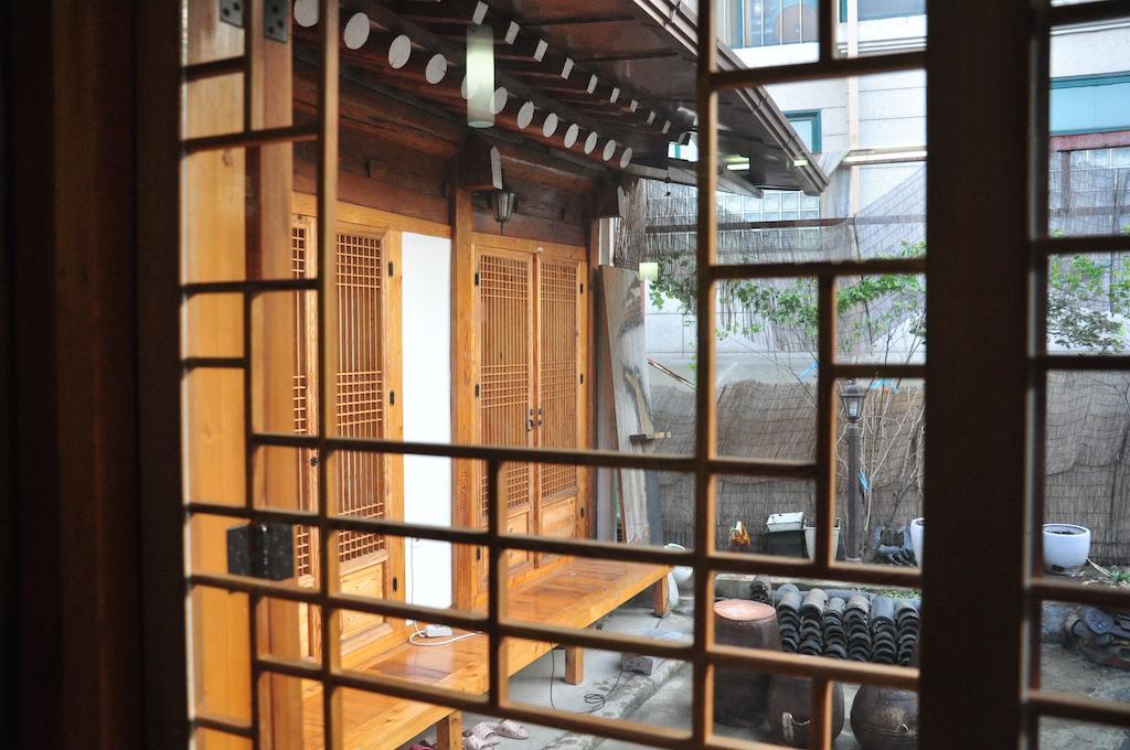 Hueahn Hanok Guesthouse Séoul Extérieur photo