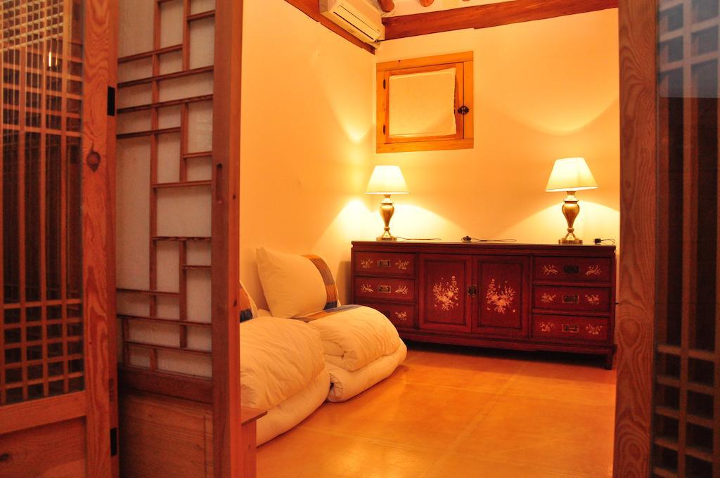 Hueahn Hanok Guesthouse Séoul Chambre photo